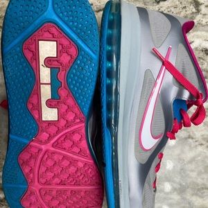 Nike Lebron 9 low ‘Fireberry’ Mens size 13
